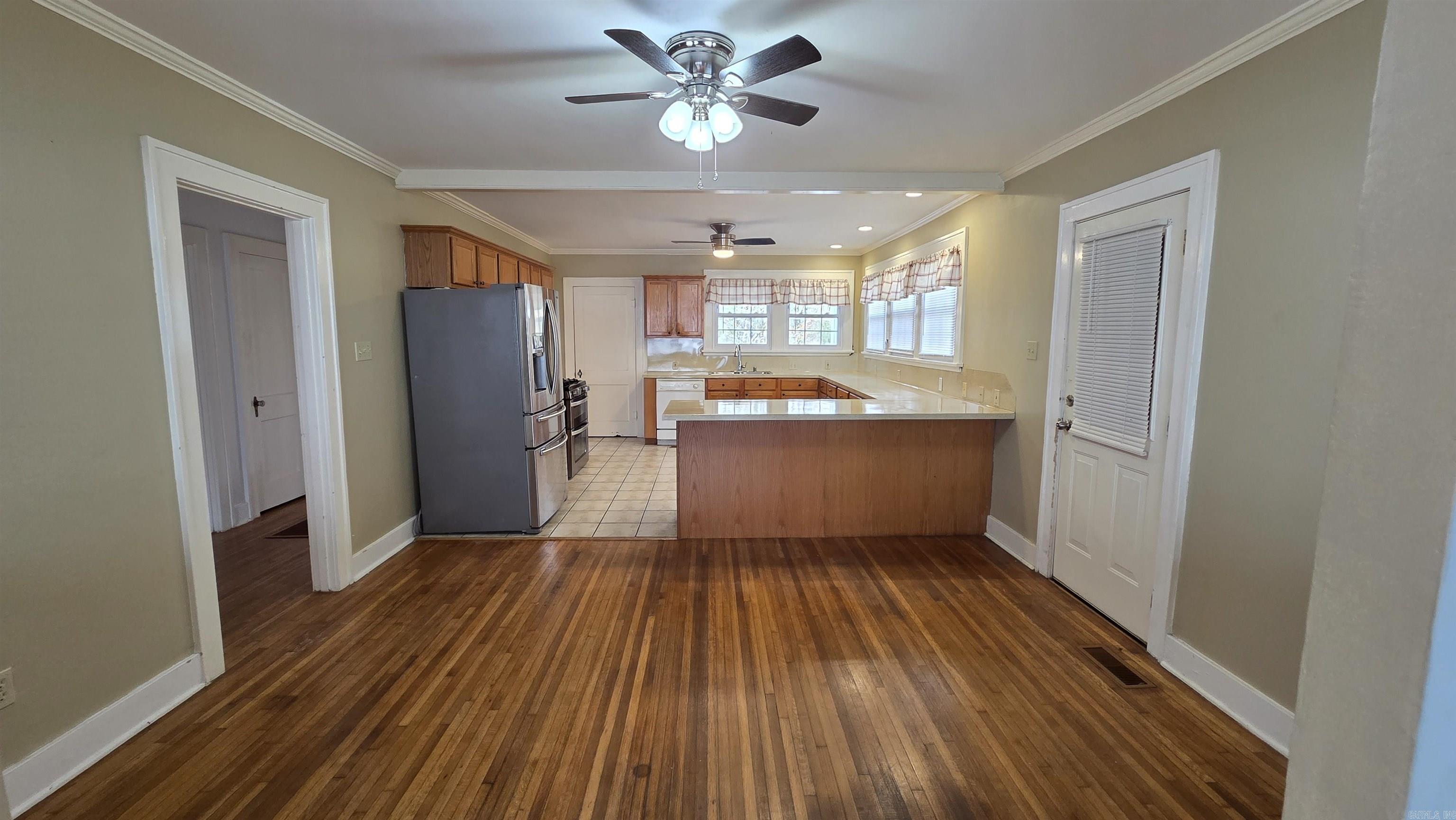 20 Forest Glades Cir