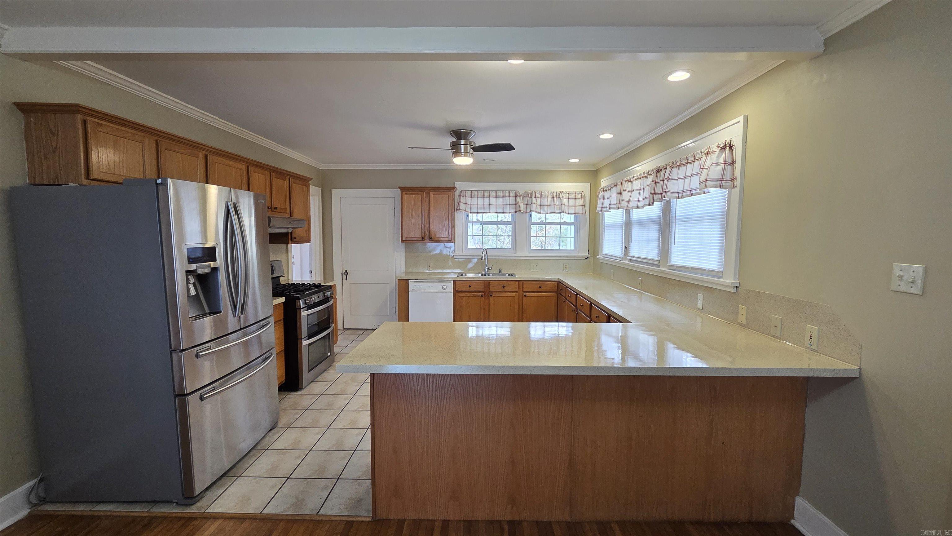 20 Forest Glades Cir