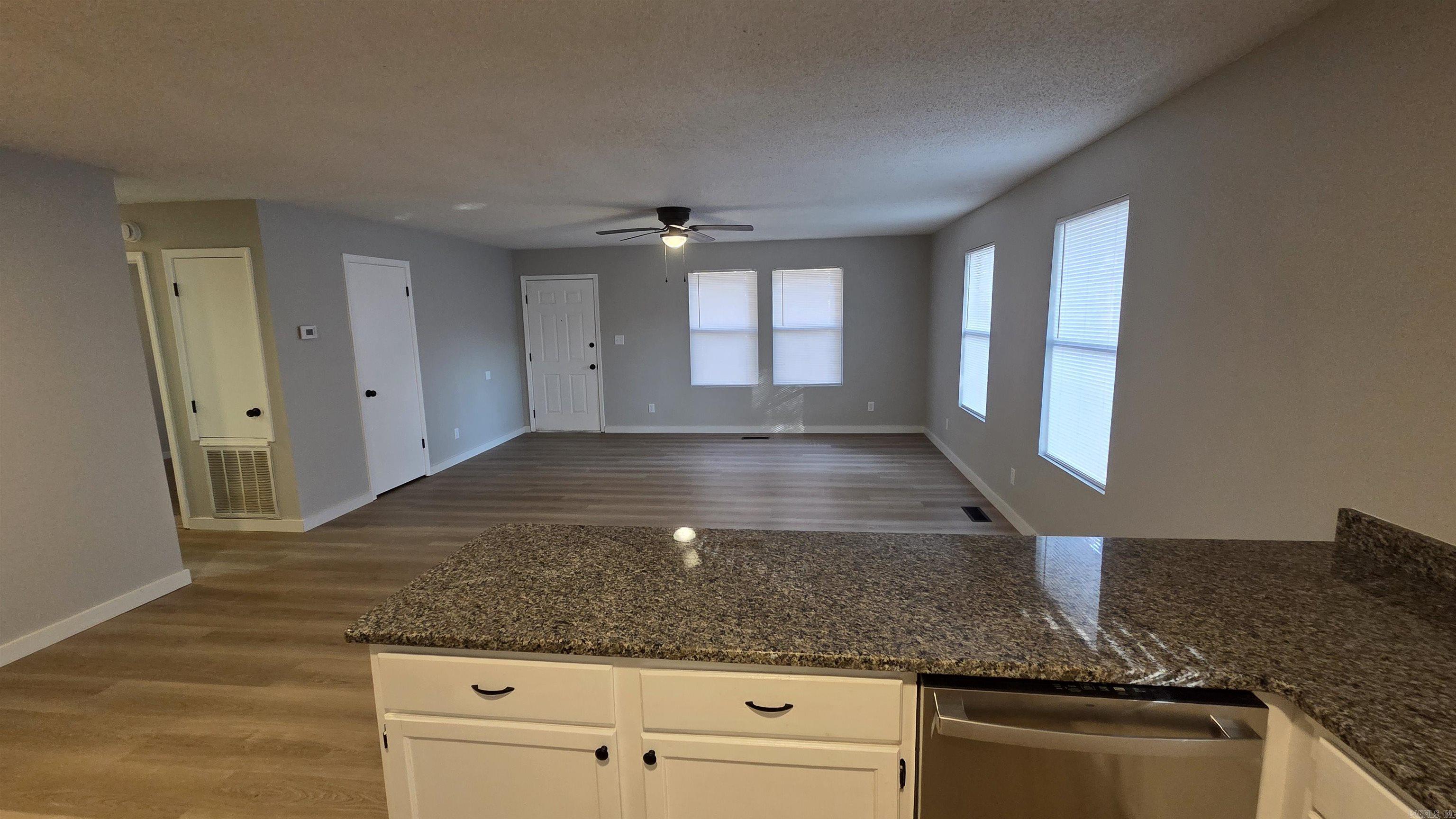 2706 Longcoy St Street