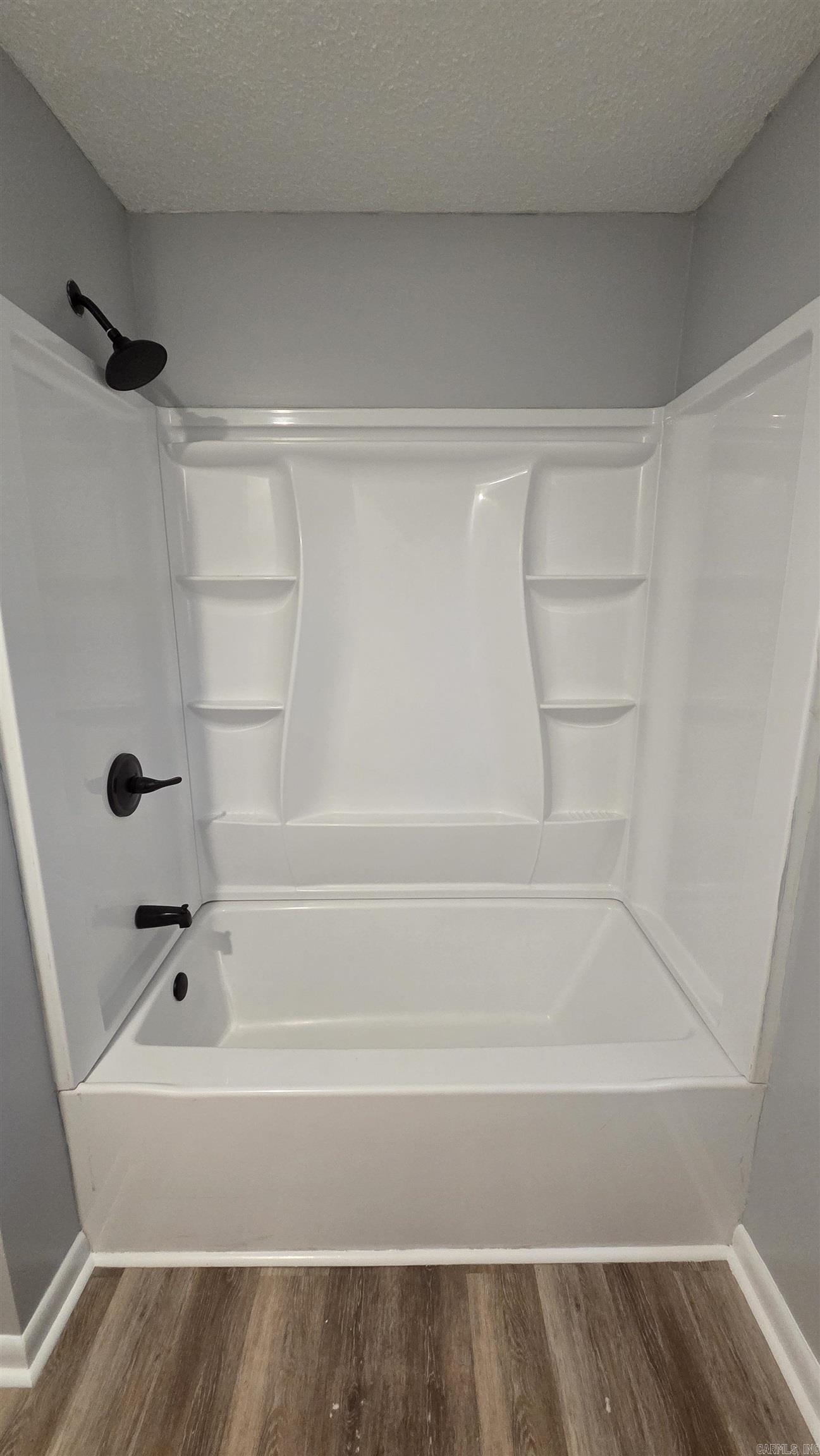 305 Stevenson Street