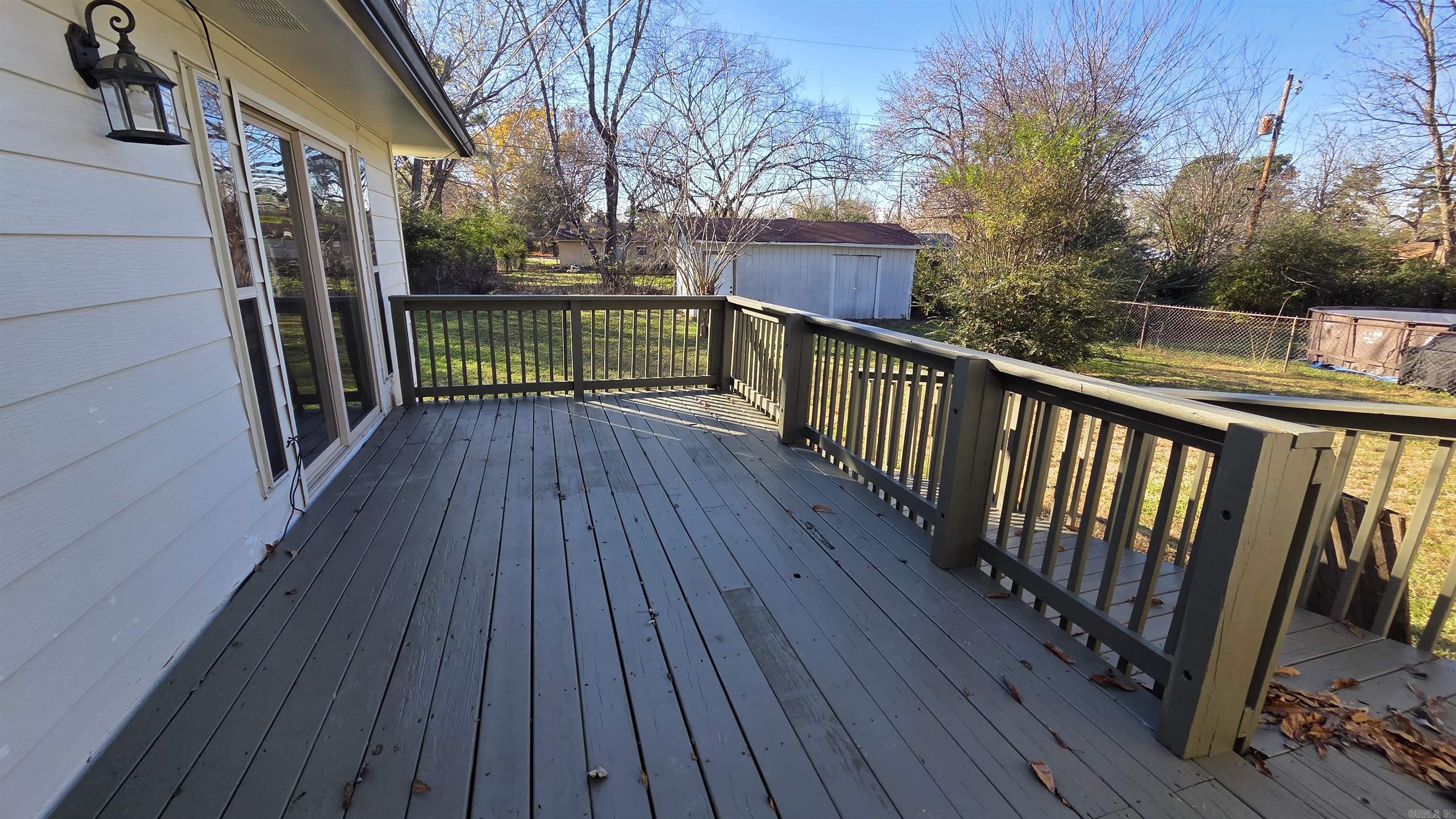 305 Stevenson Street