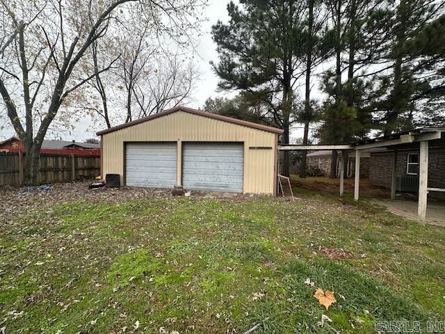 1212 Fairview St