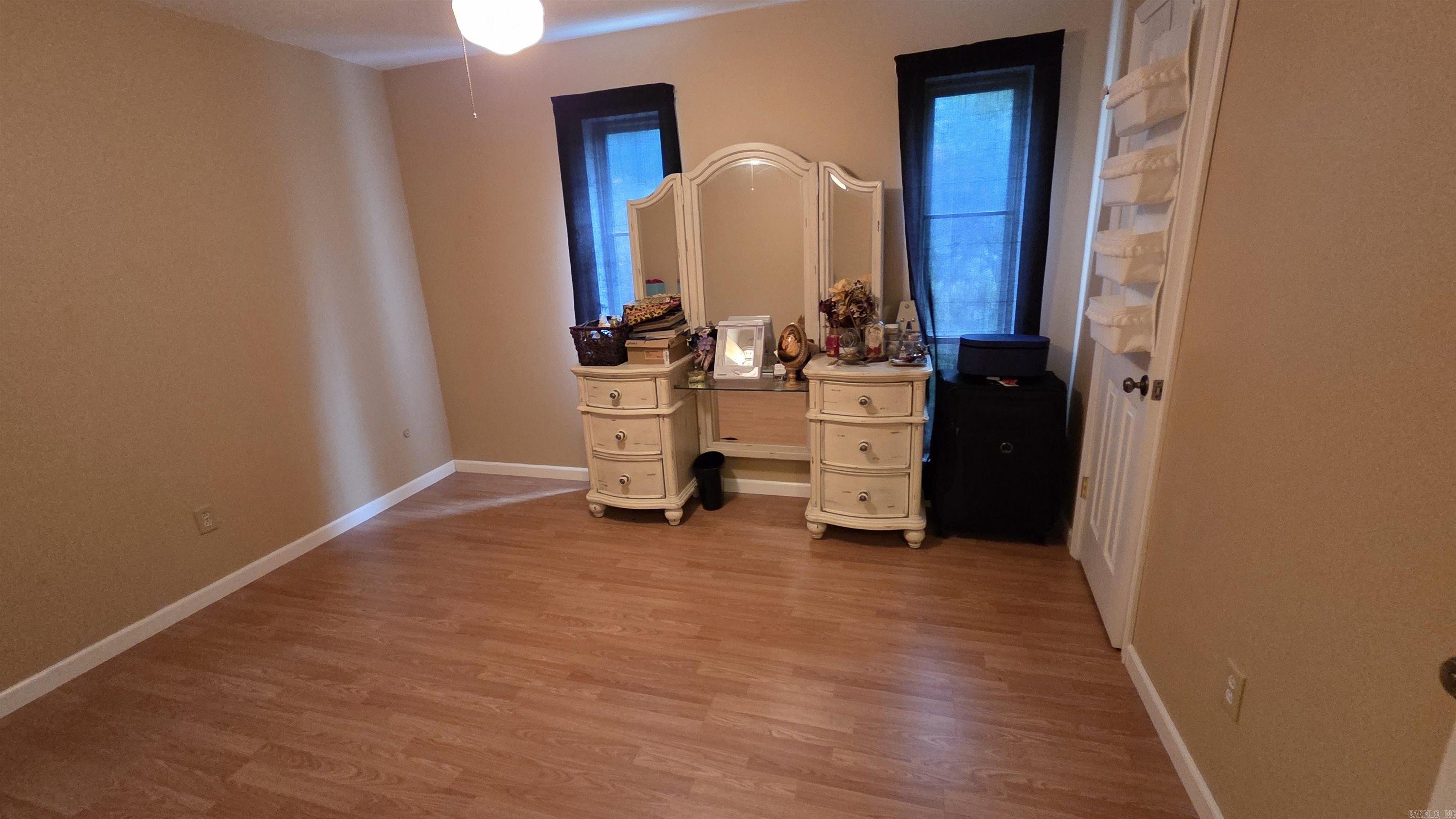 604 N James St Street