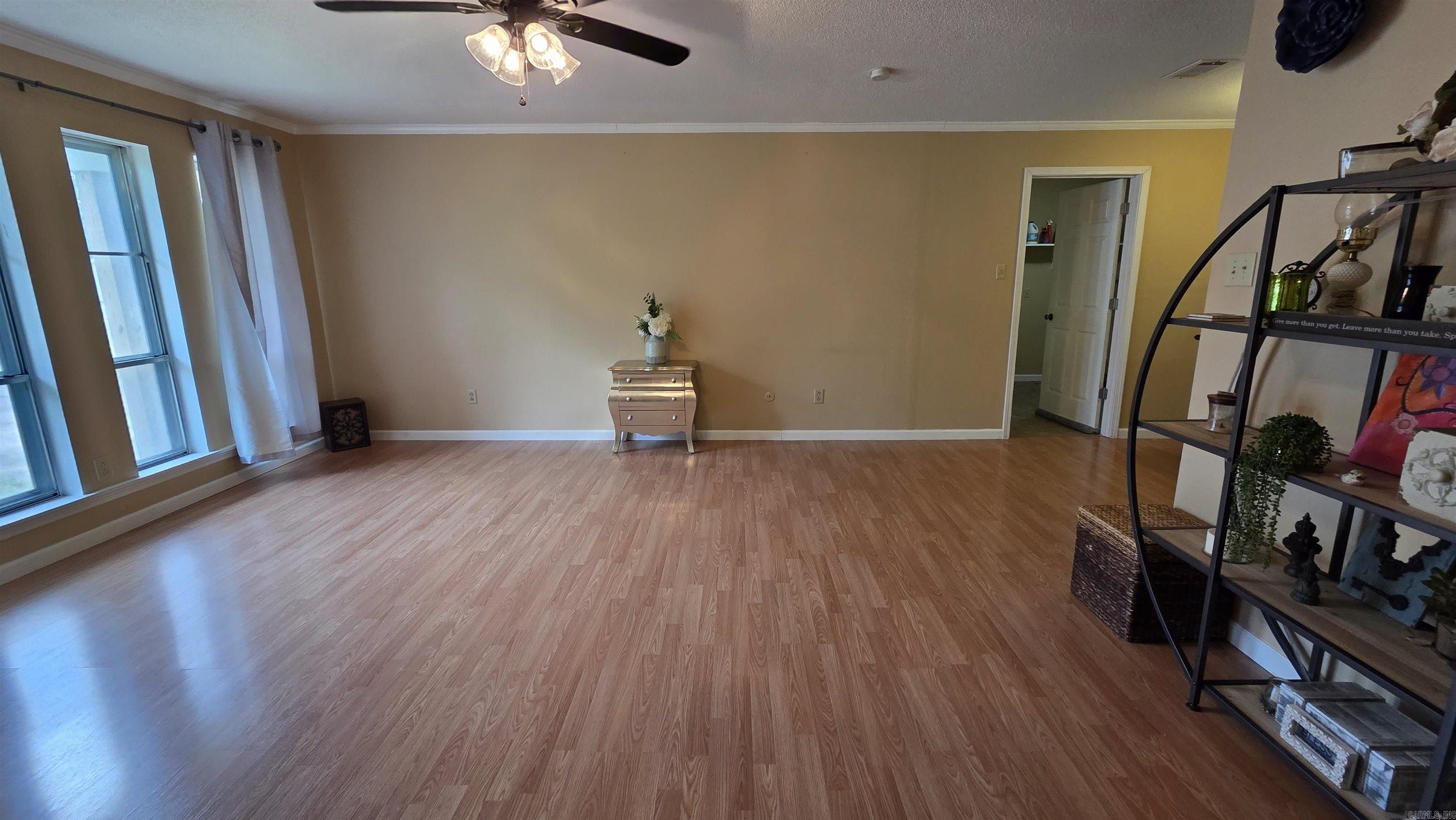 604 N James St Street