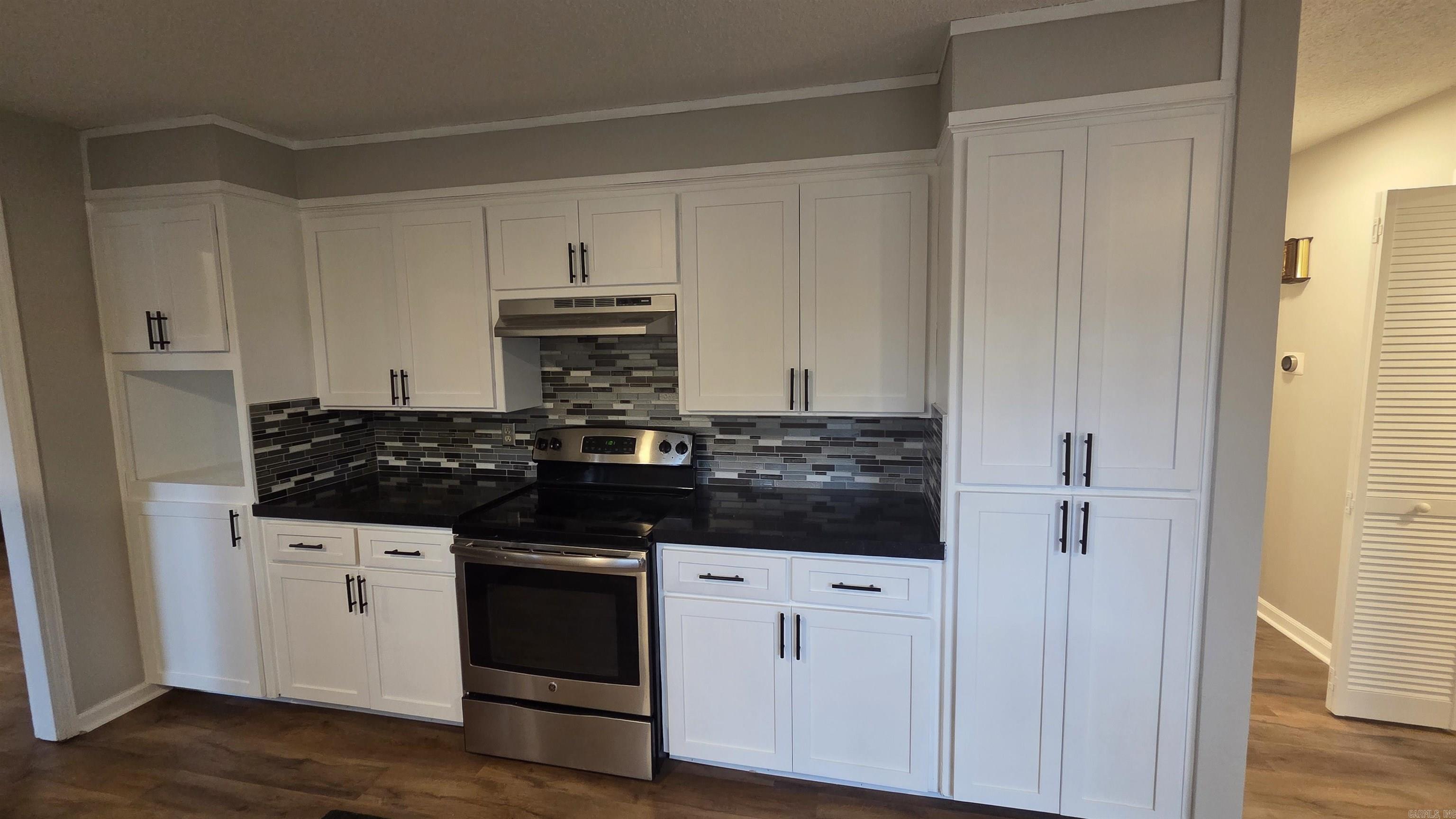 86 Bame Cir