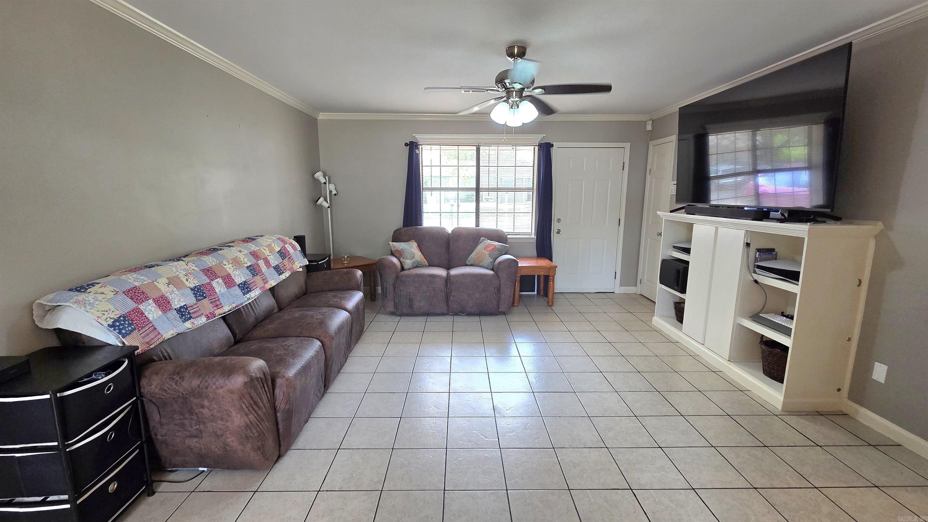 32 Mcarthur Dr