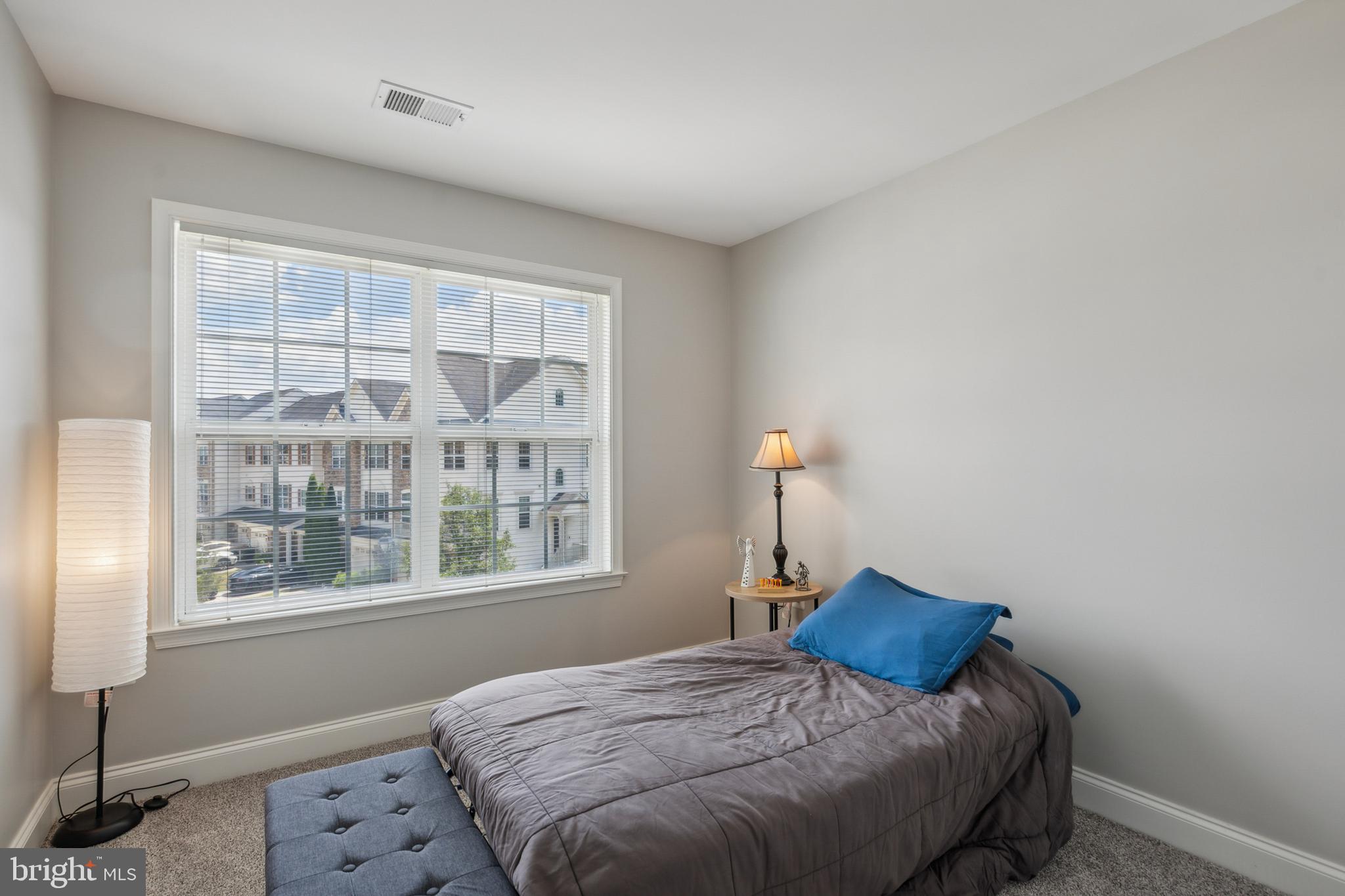 9136 MARLOVE OAKS LANE