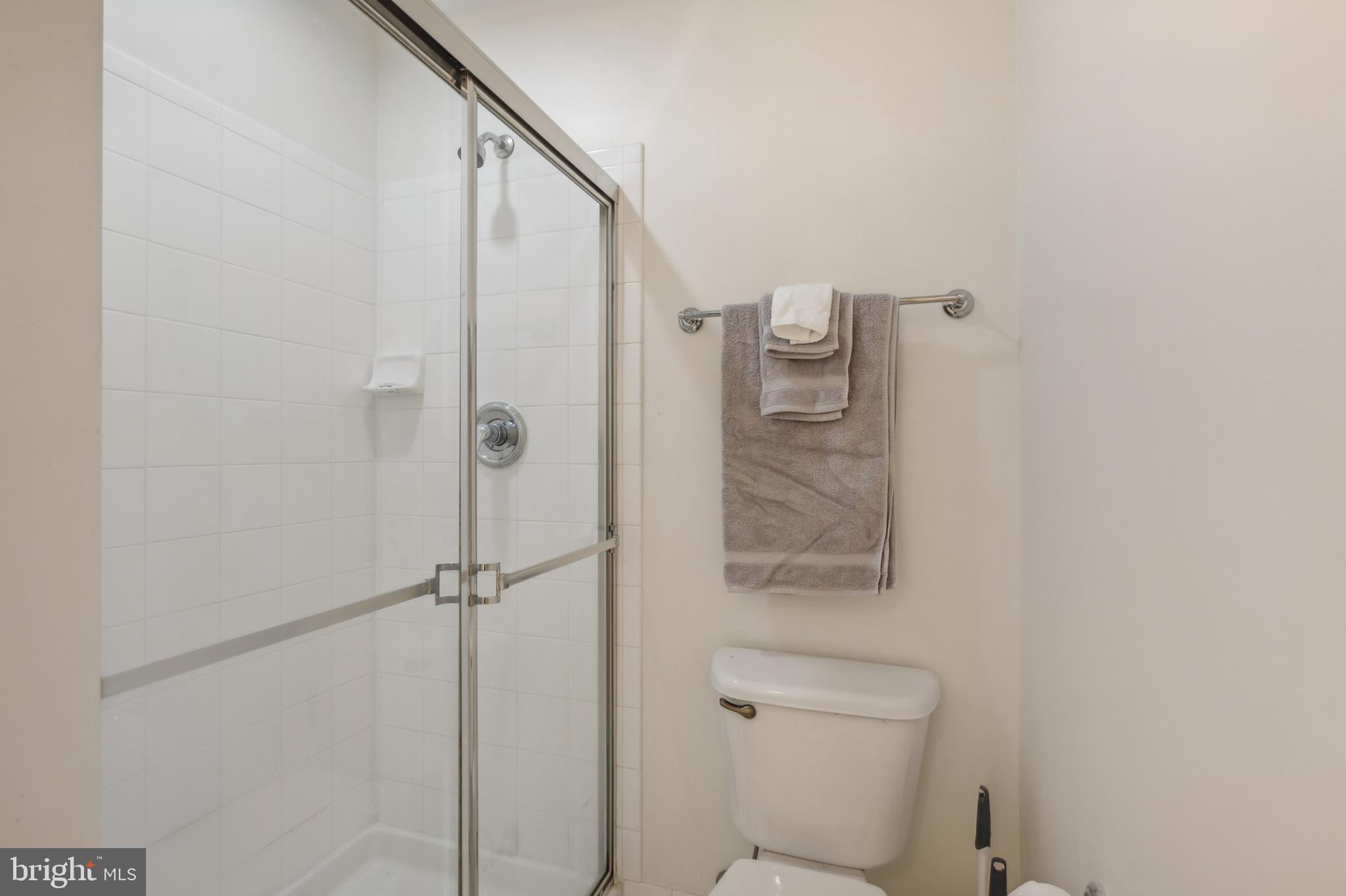 9136 MARLOVE OAKS LANE