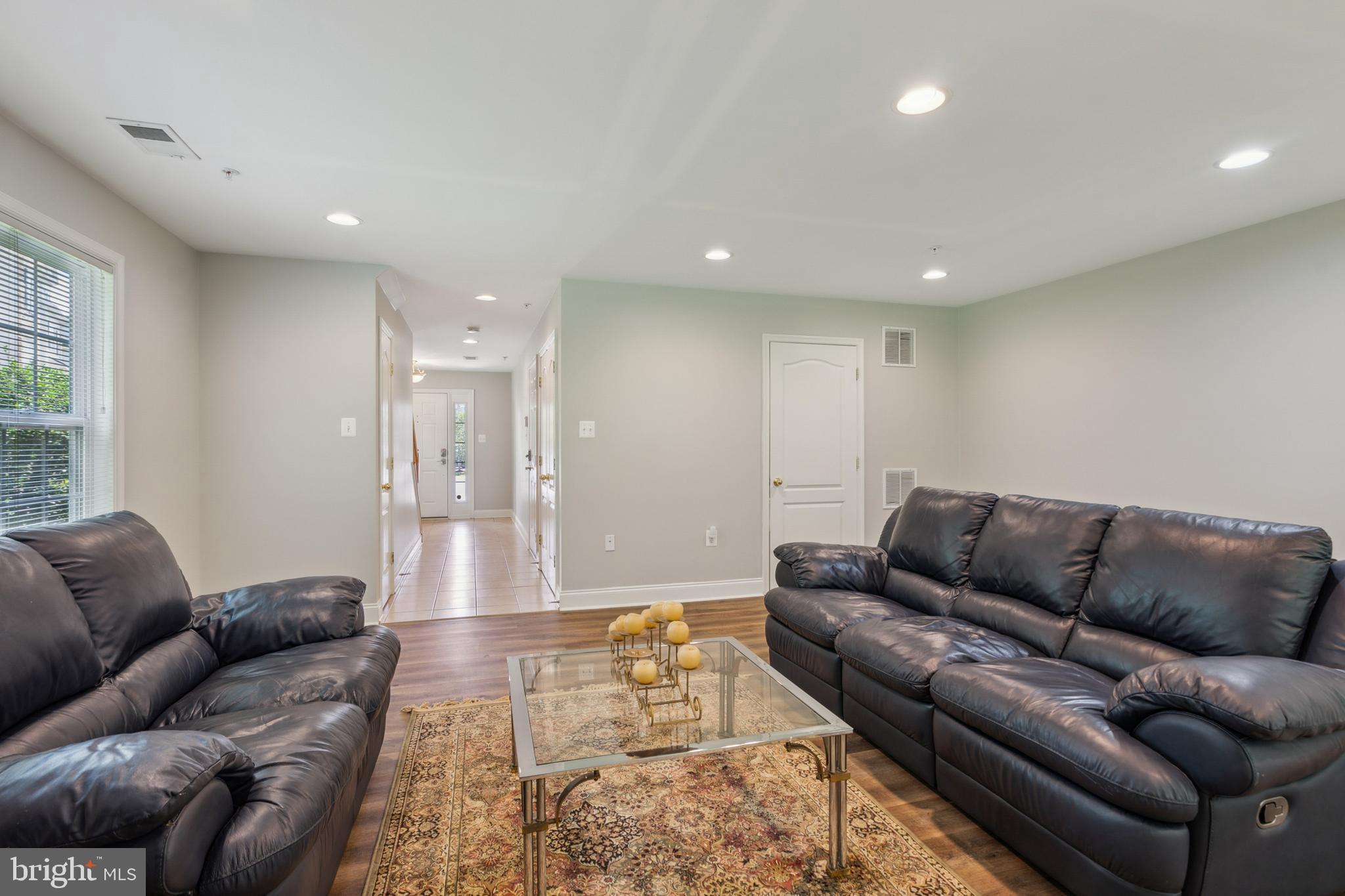 9136 MARLOVE OAKS LANE