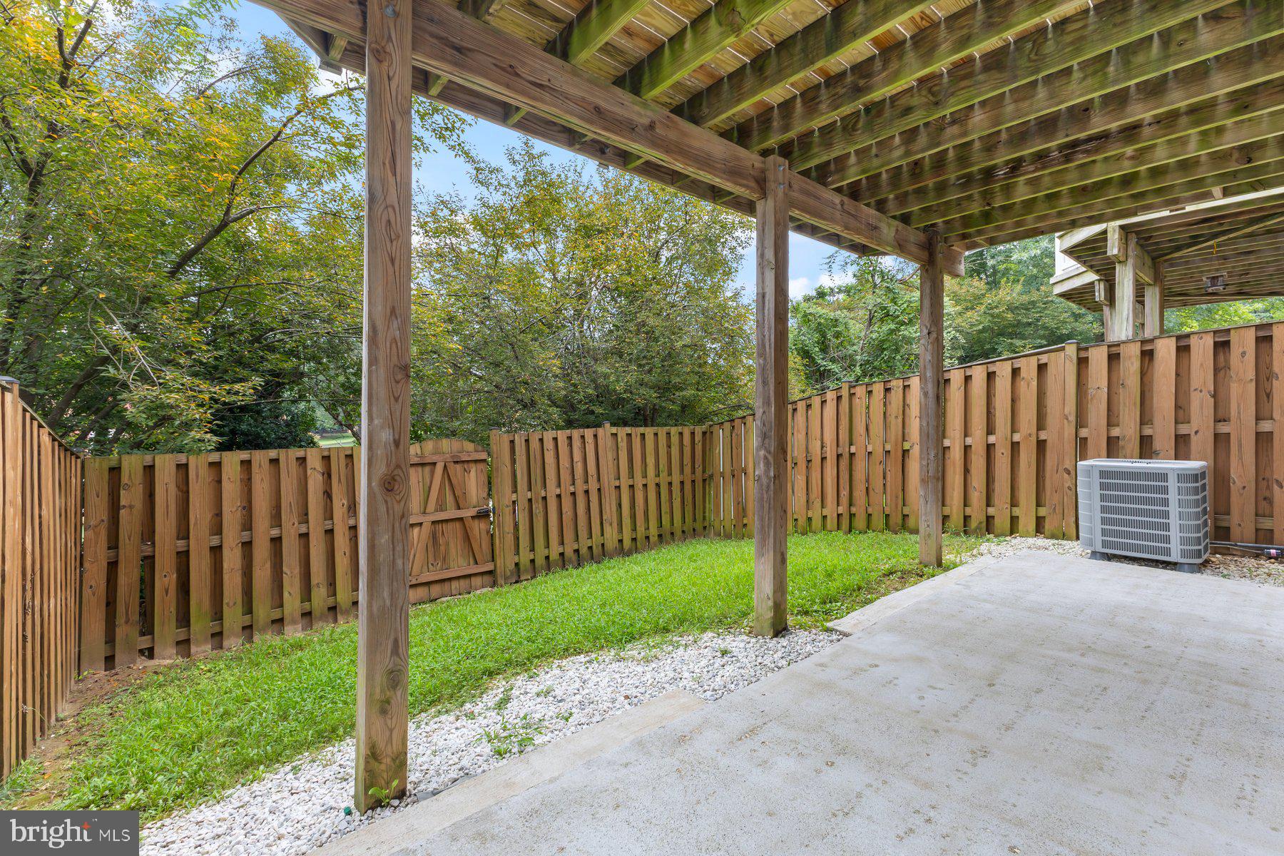 8004 SAMUEL WALLIS STREET