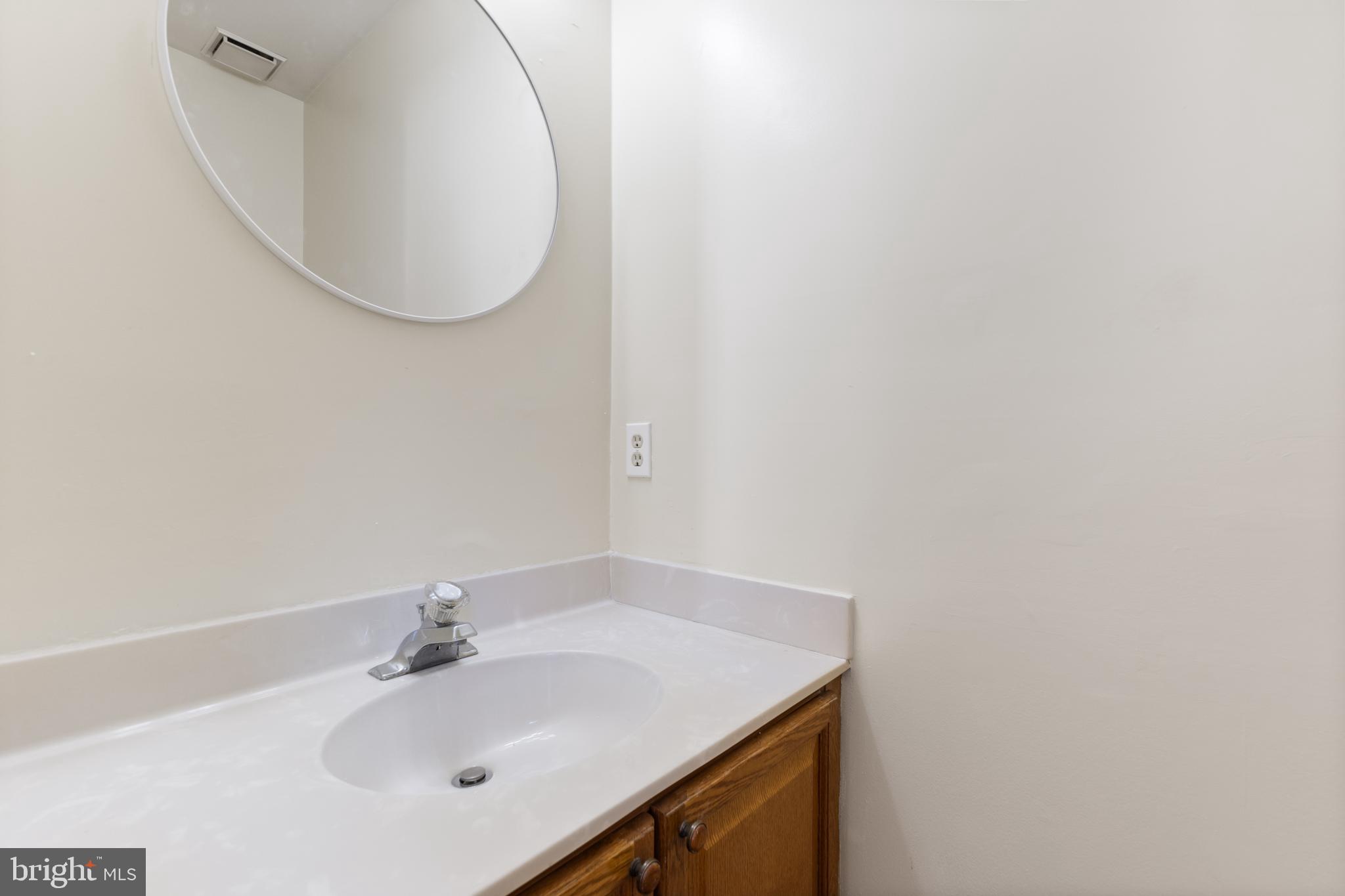 14061 OXBRIDGE INN COURT