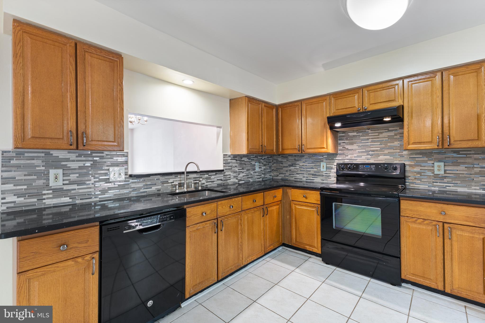 14061 OXBRIDGE INN COURT