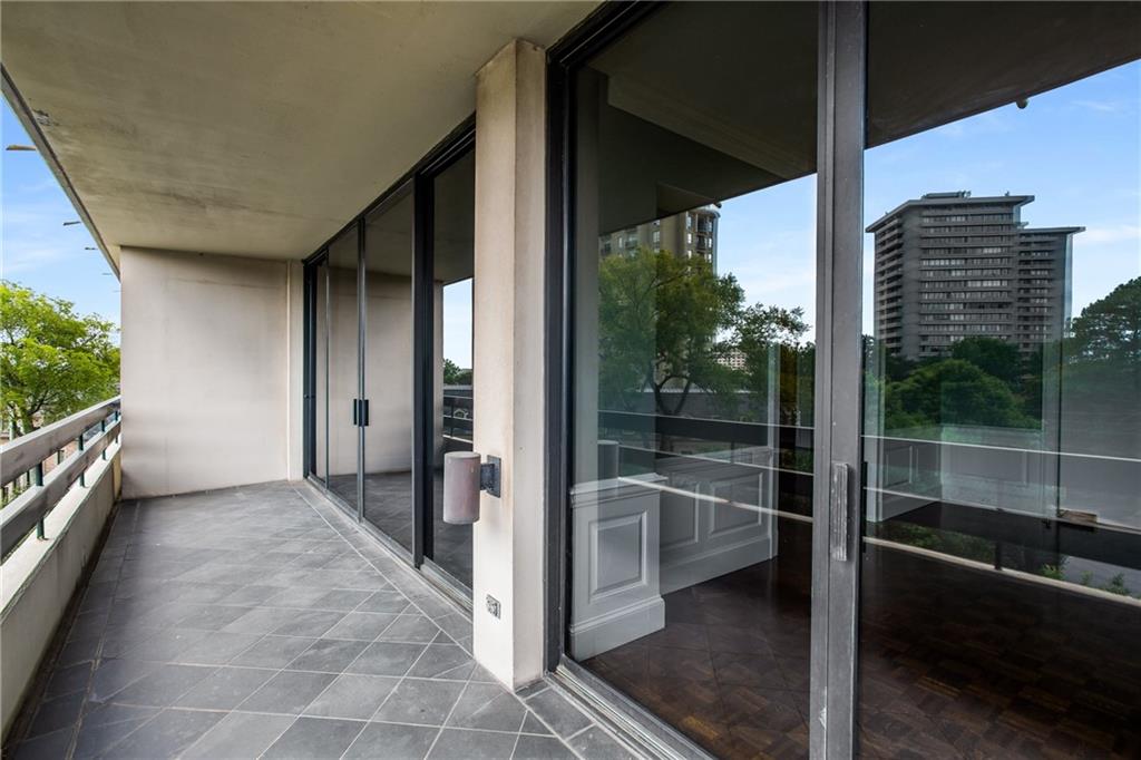 2660 Peachtree Road NW Unit 7G