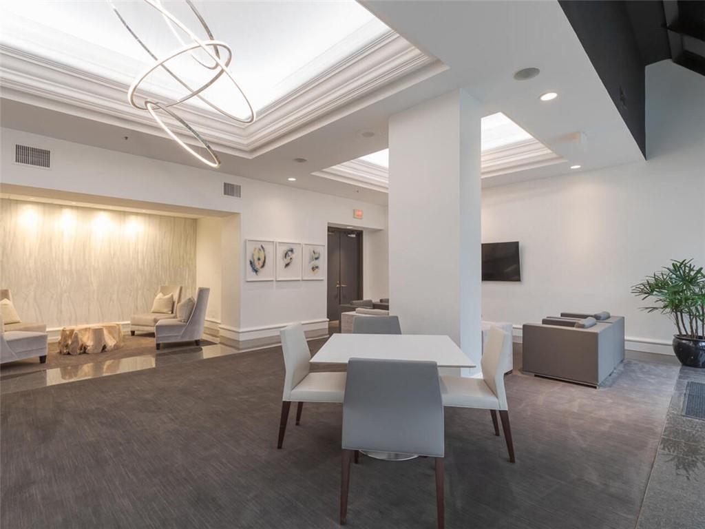 2660 Peachtree Road NW Unit 7G