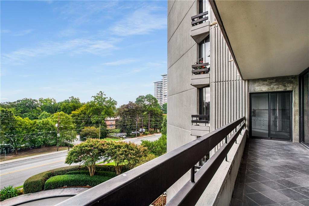 2660 Peachtree Road NW Unit 7G