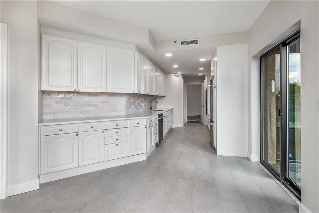 2660 Peachtree Road NW Unit 7G