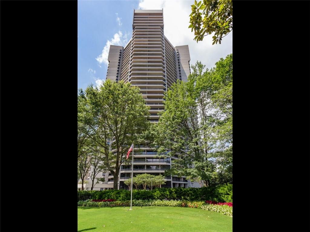 2660 Peachtree Road NW Unit 7G