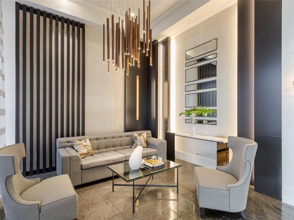 2660 Peachtree Road NW Unit 7G