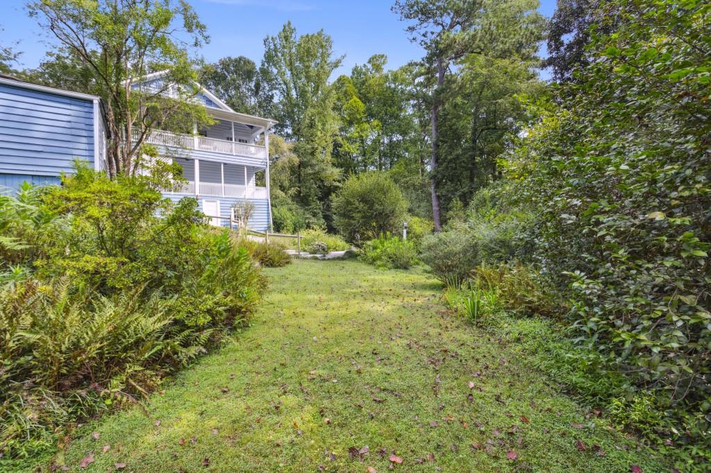 101 Peachtree Way NE