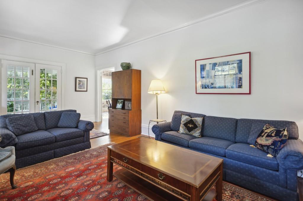 101 Peachtree Way NE