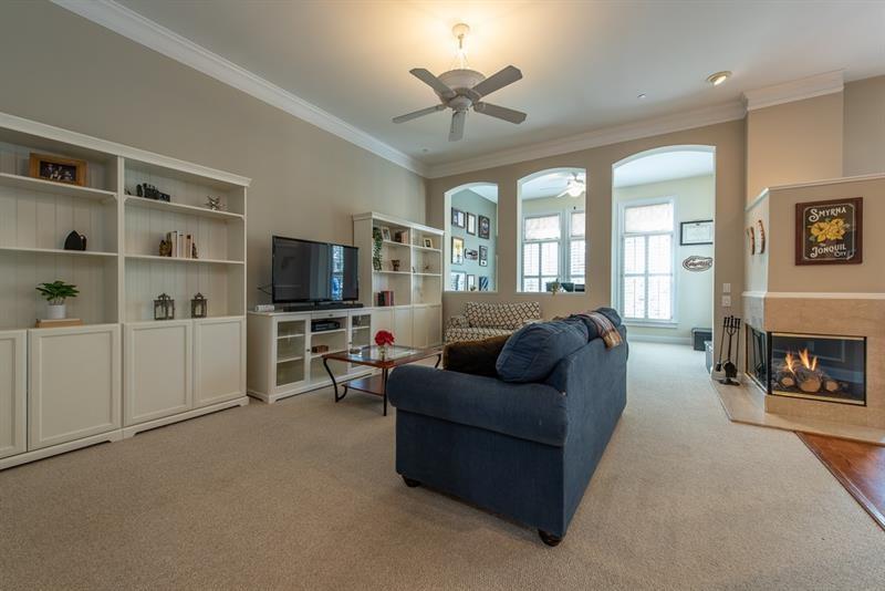 1438 SE MONTCLAIR Court SE Unit 38