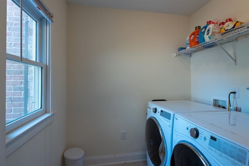 1438 SE MONTCLAIR Court SE Unit 38