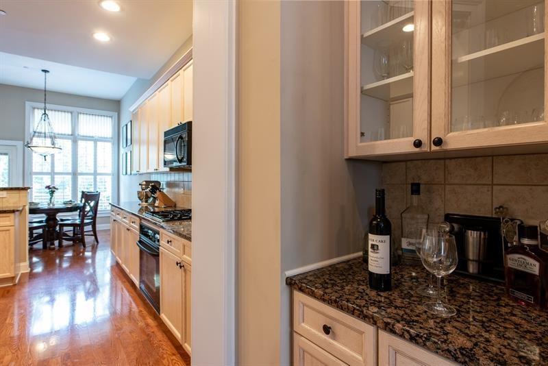 1438 SE MONTCLAIR Court SE Unit 38