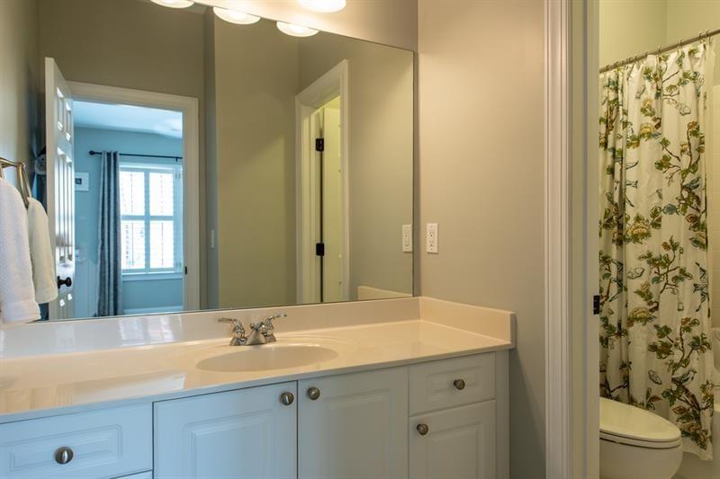 1438 SE MONTCLAIR Court SE Unit 38