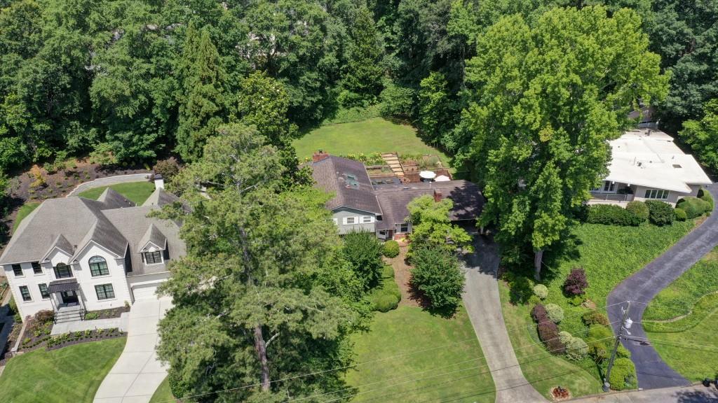 3302 Pinestream Road NW
