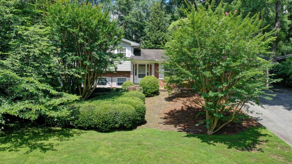 3302 Pinestream Road NW