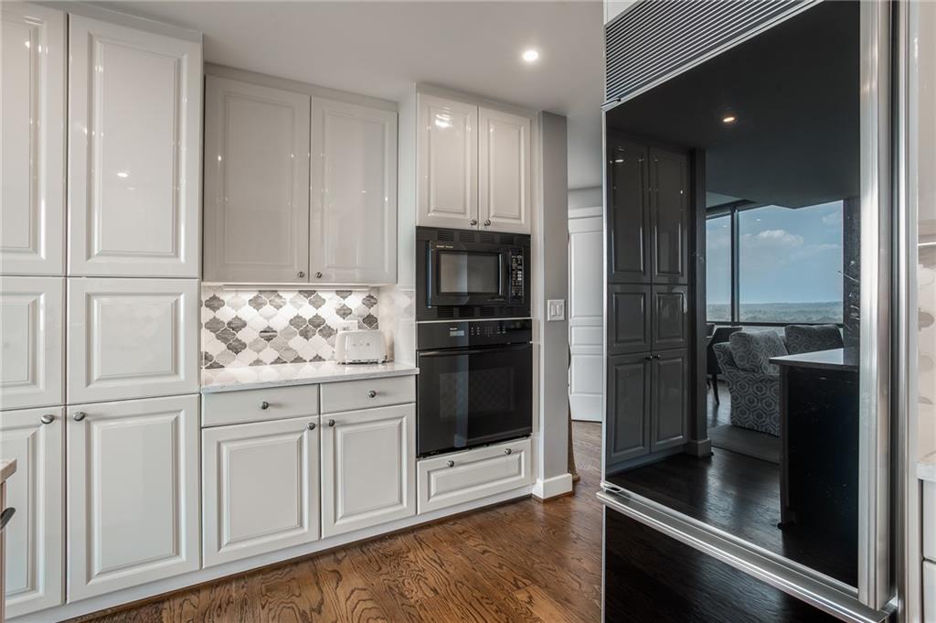 700 Park Regency Place NE Unit 2305