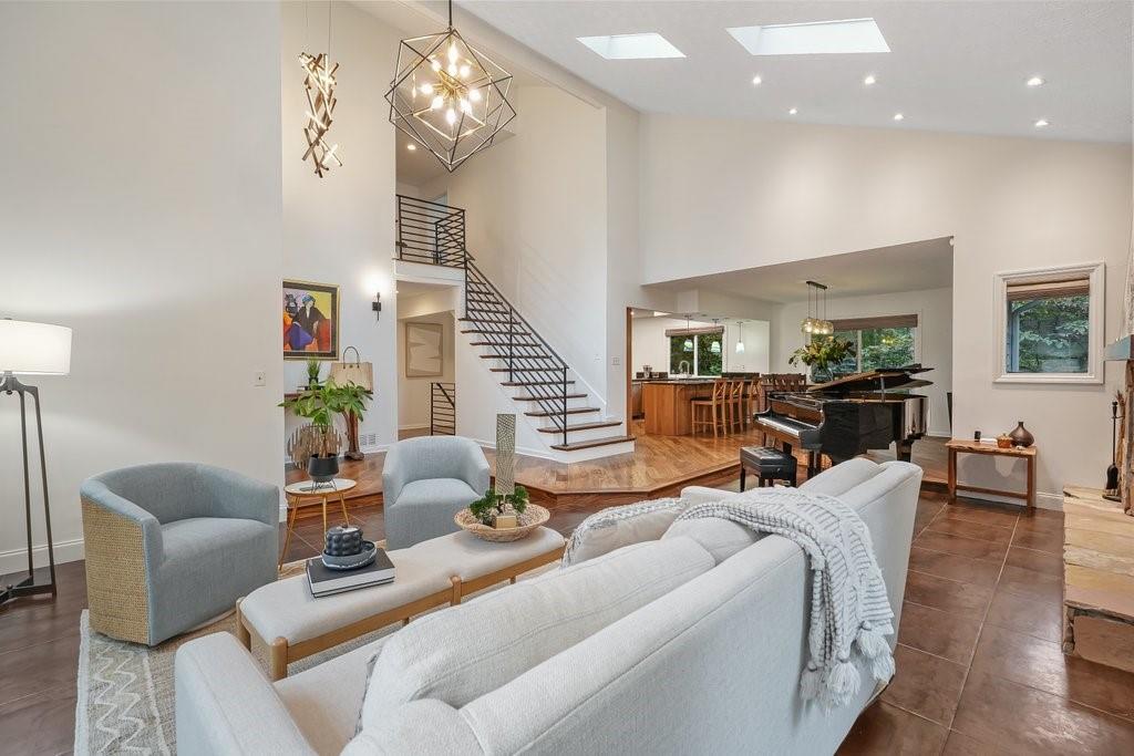 200 Watergate Drive