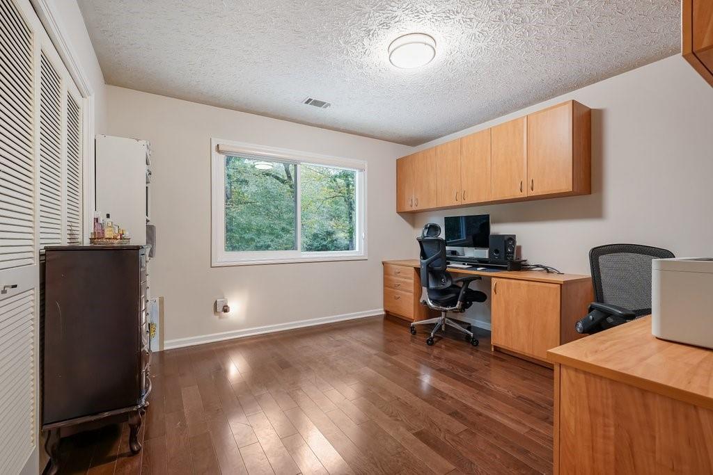 200 Watergate Drive