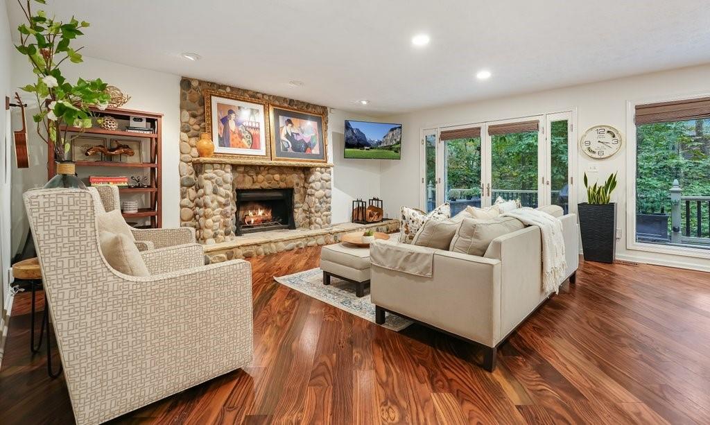 200 Watergate Drive