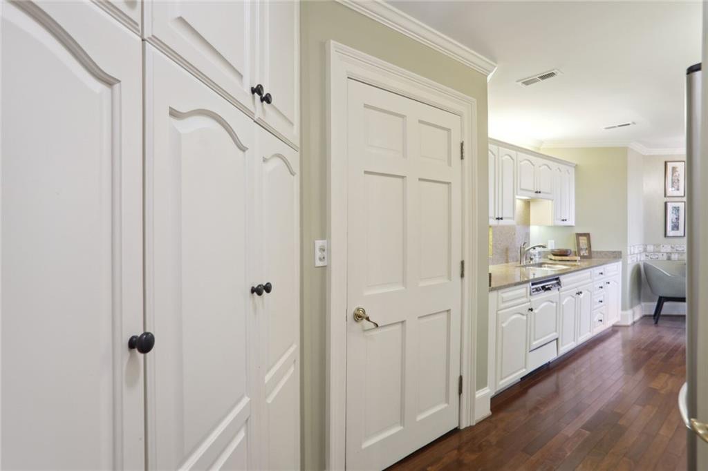 2660 Peachtree Road NW Unit 30B