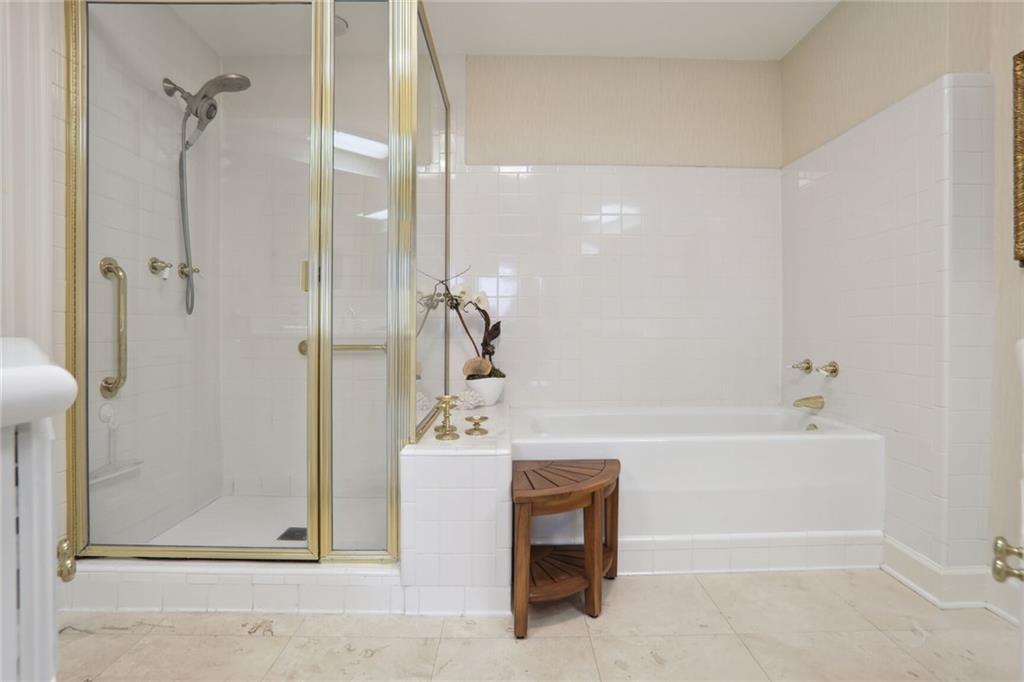 2660 Peachtree Road NW Unit 30B