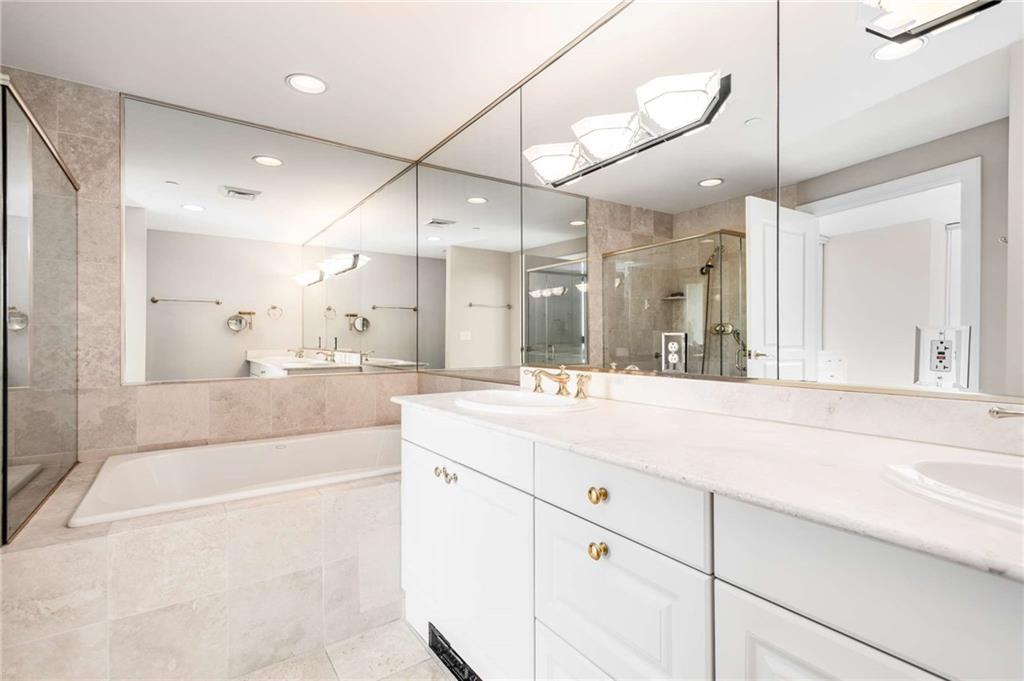 700 Park Regency Place NE Unit 1106