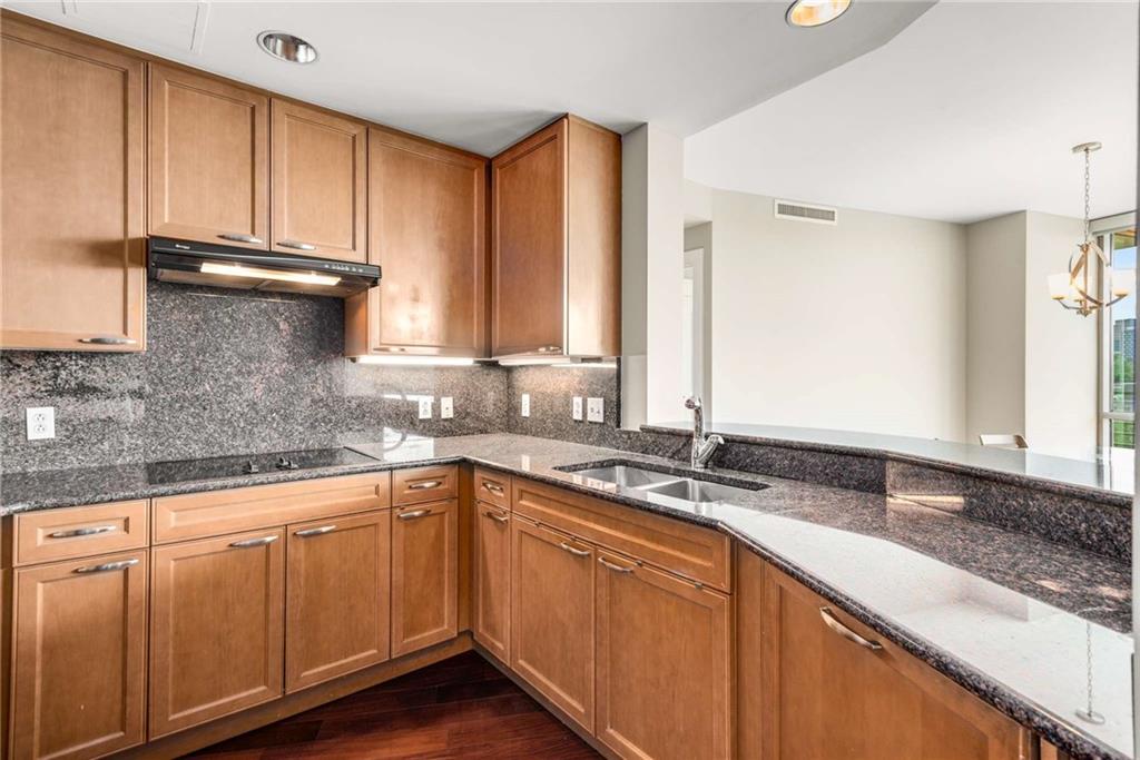 700 Park Regency Place NE Unit 1106