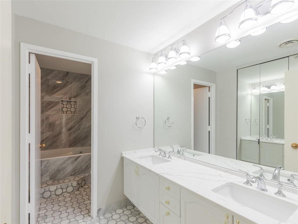 2660 Peachtree Road NW Unit 10C