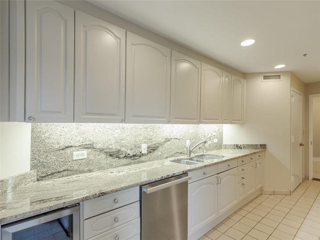 2660 Peachtree Road NW Unit 10C