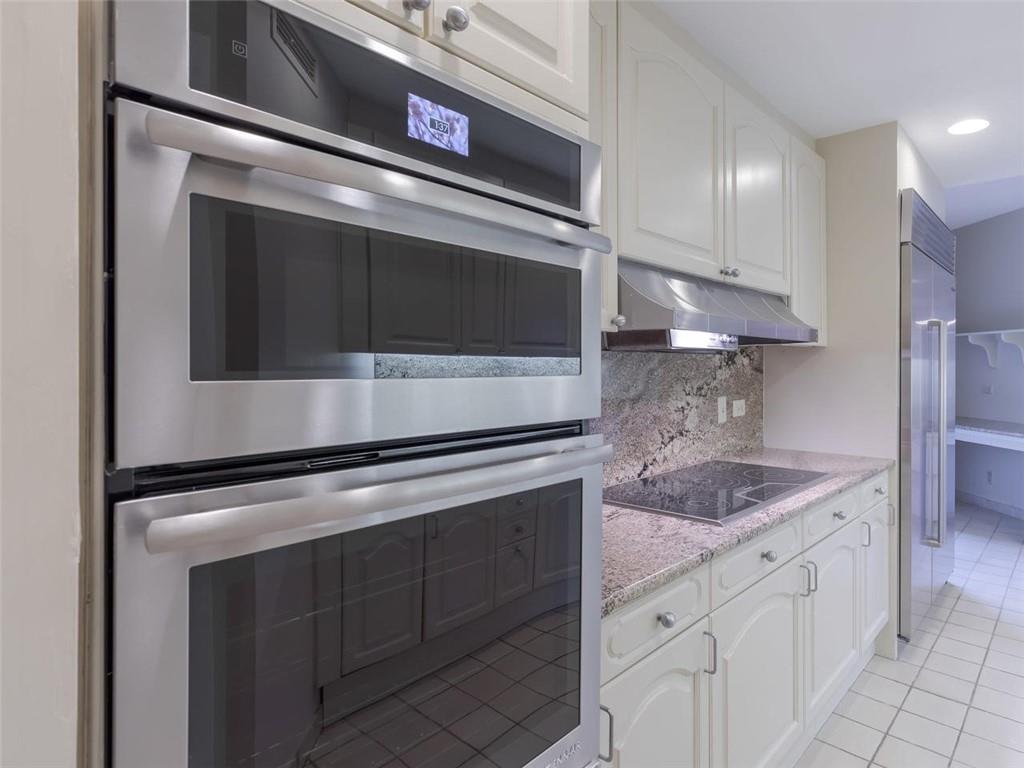 2660 Peachtree Road NW Unit 10C