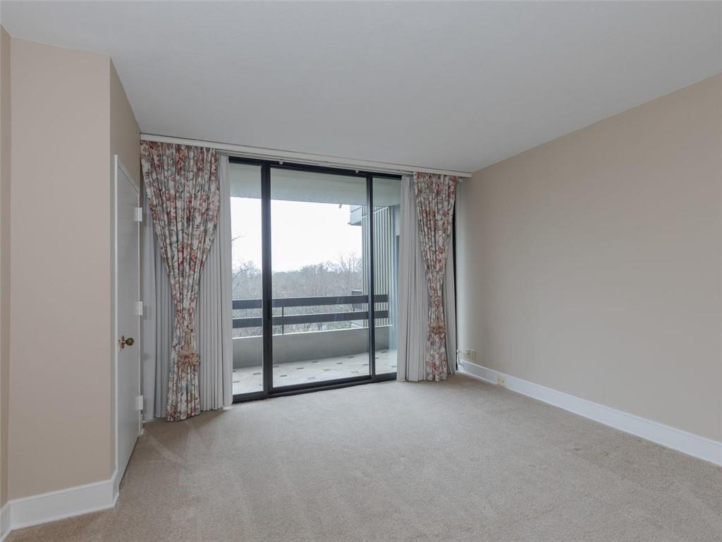 2660 Peachtree Road NW Unit 10C