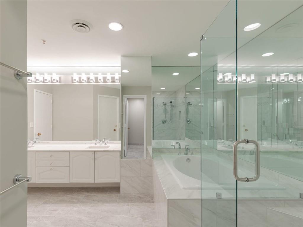 2660 Peachtree Road NW Unit 10C