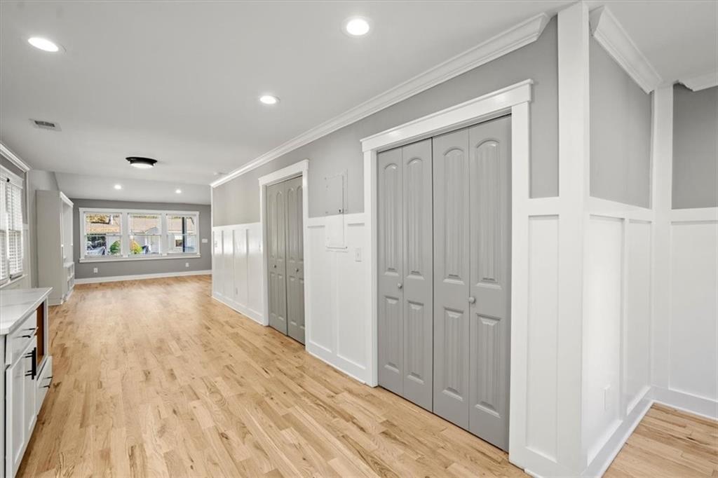 1121 Oakland Drive SW