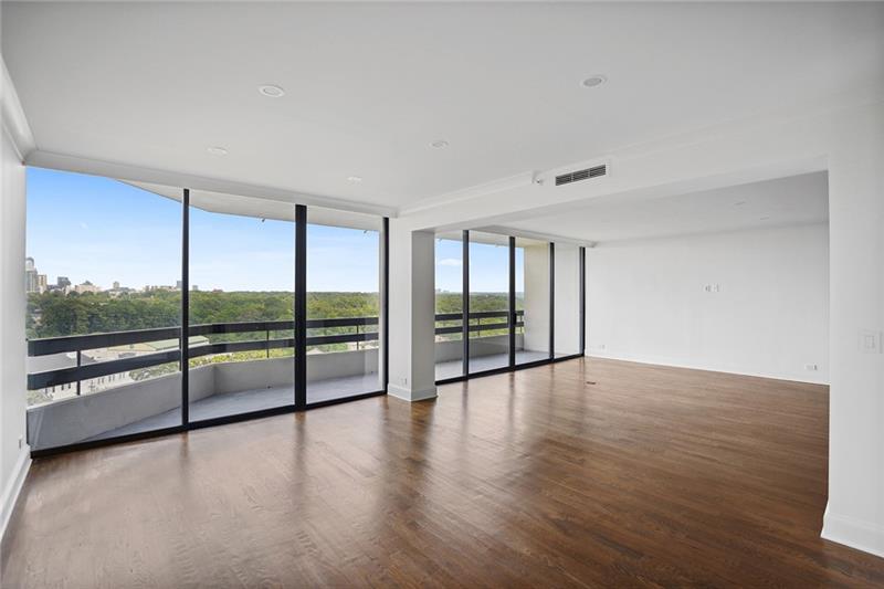 2660 Peachtree Road NW Unit 16E