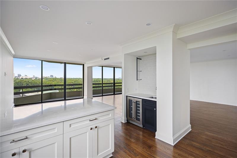 2660 Peachtree Road NW Unit 16E