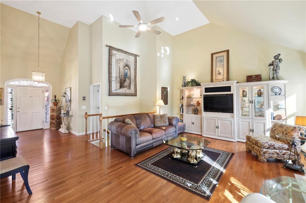 1445 Shade Tree Way