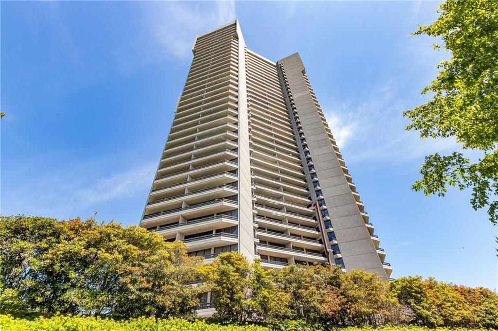 2660 Peachtree Road NW Unit 14B