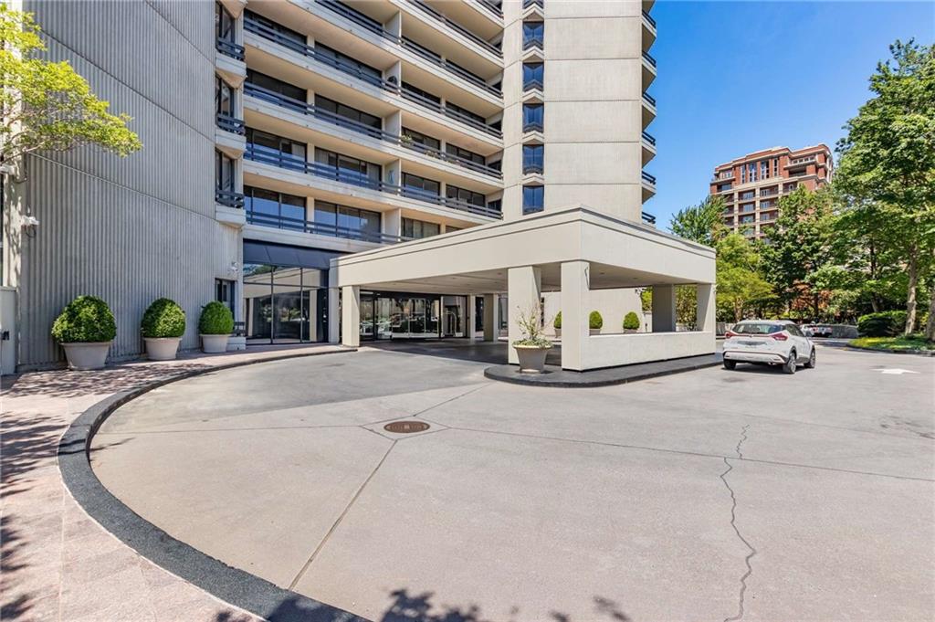 2660 Peachtree Road NW Unit 14B