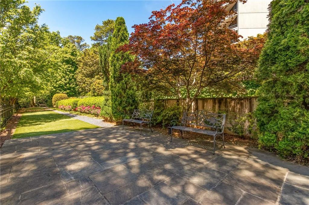 2660 Peachtree Road NW Unit 14B